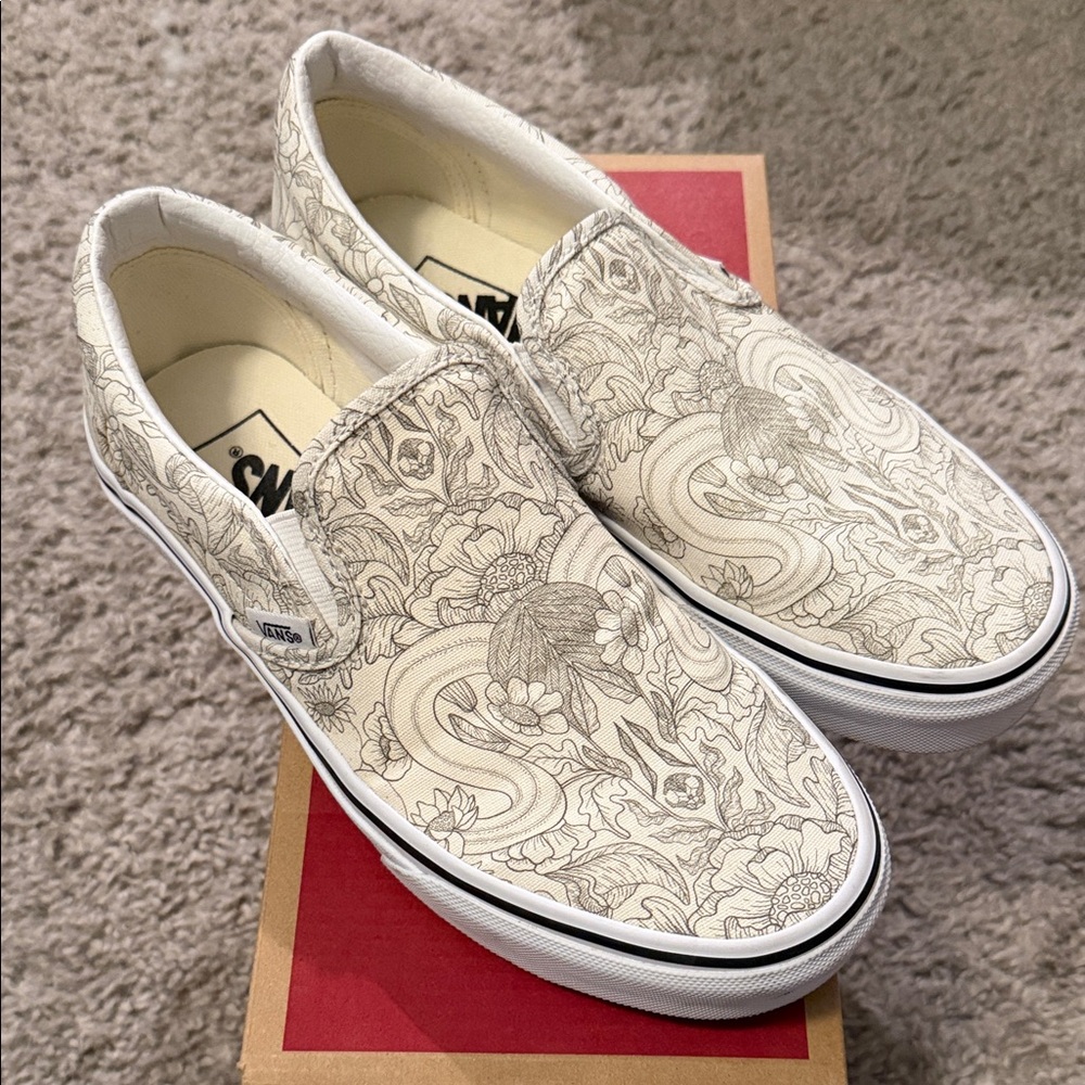 Vans Desert Skulls Marshmallow Slip-Ons